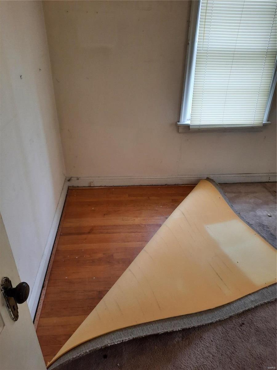 N Clay Ave, Ferguson, MO 63135