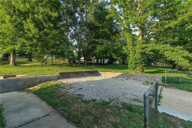 N 74th St, Kansas City, KS 66109