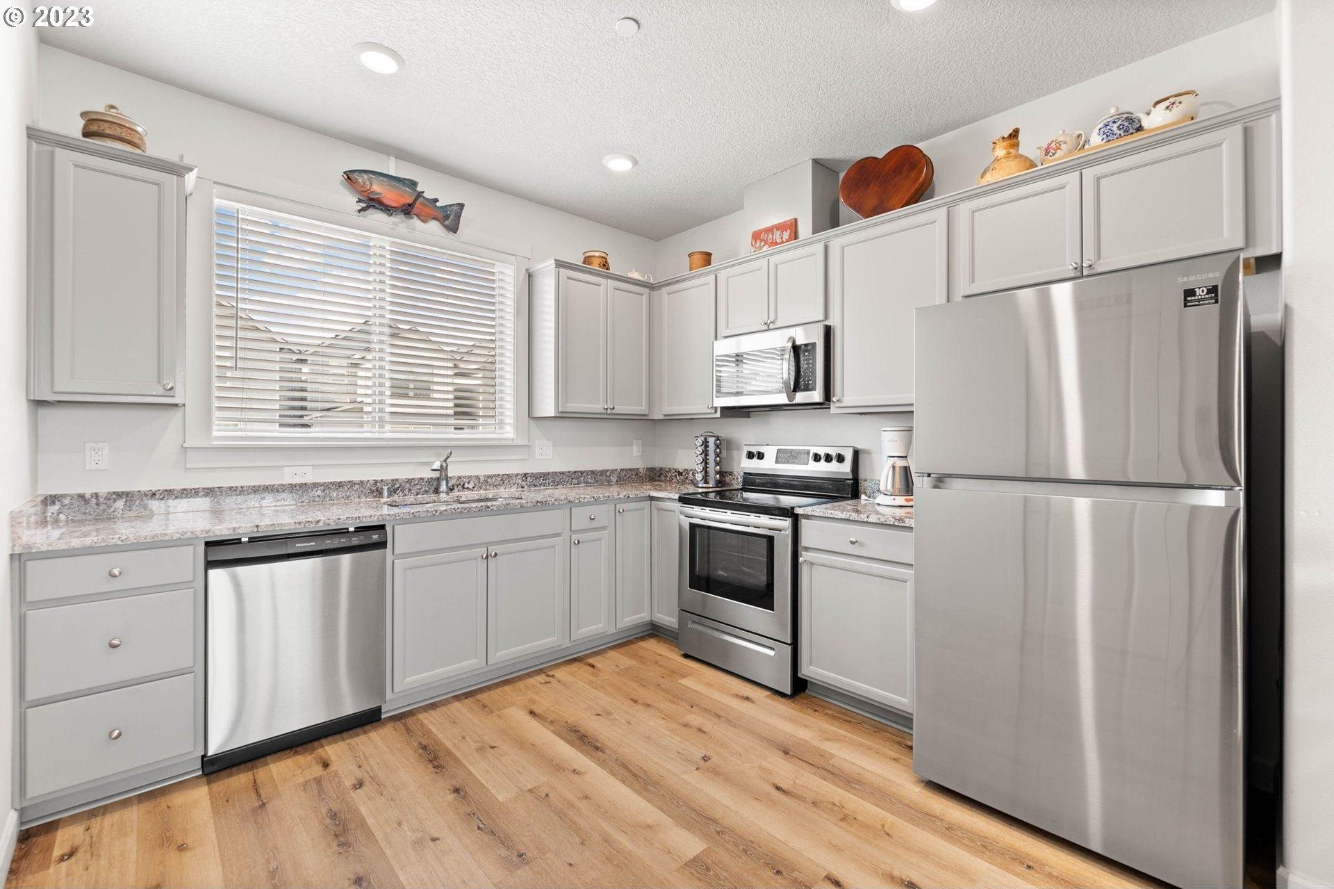 Loganberry Ct, Woodland, WA 98674