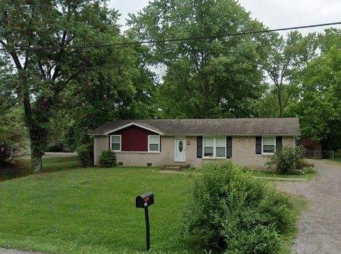 E Old Trenton Rd, Clarksville, TN 37043