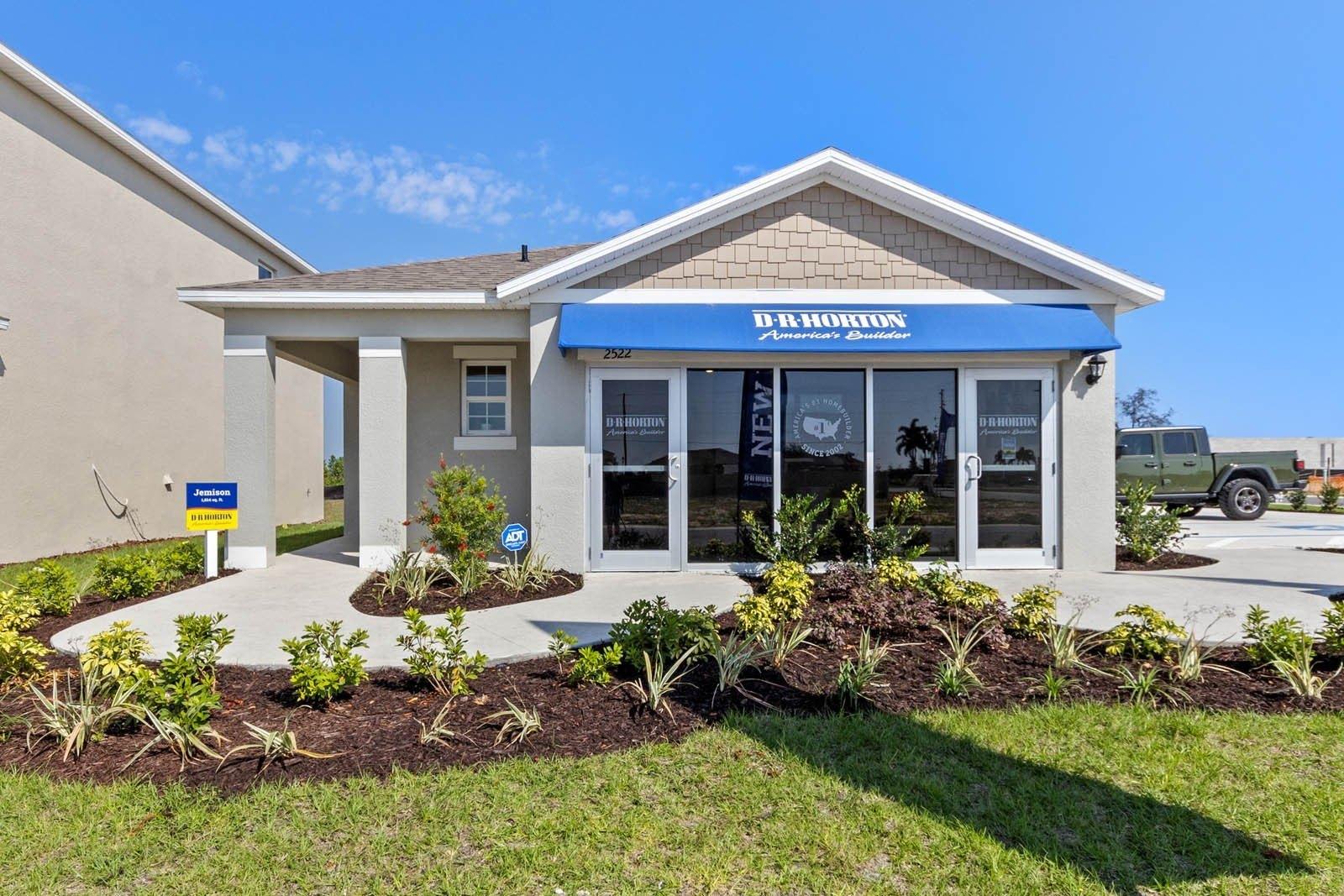 Angel Falls Dr, Davenport, FL 33837
