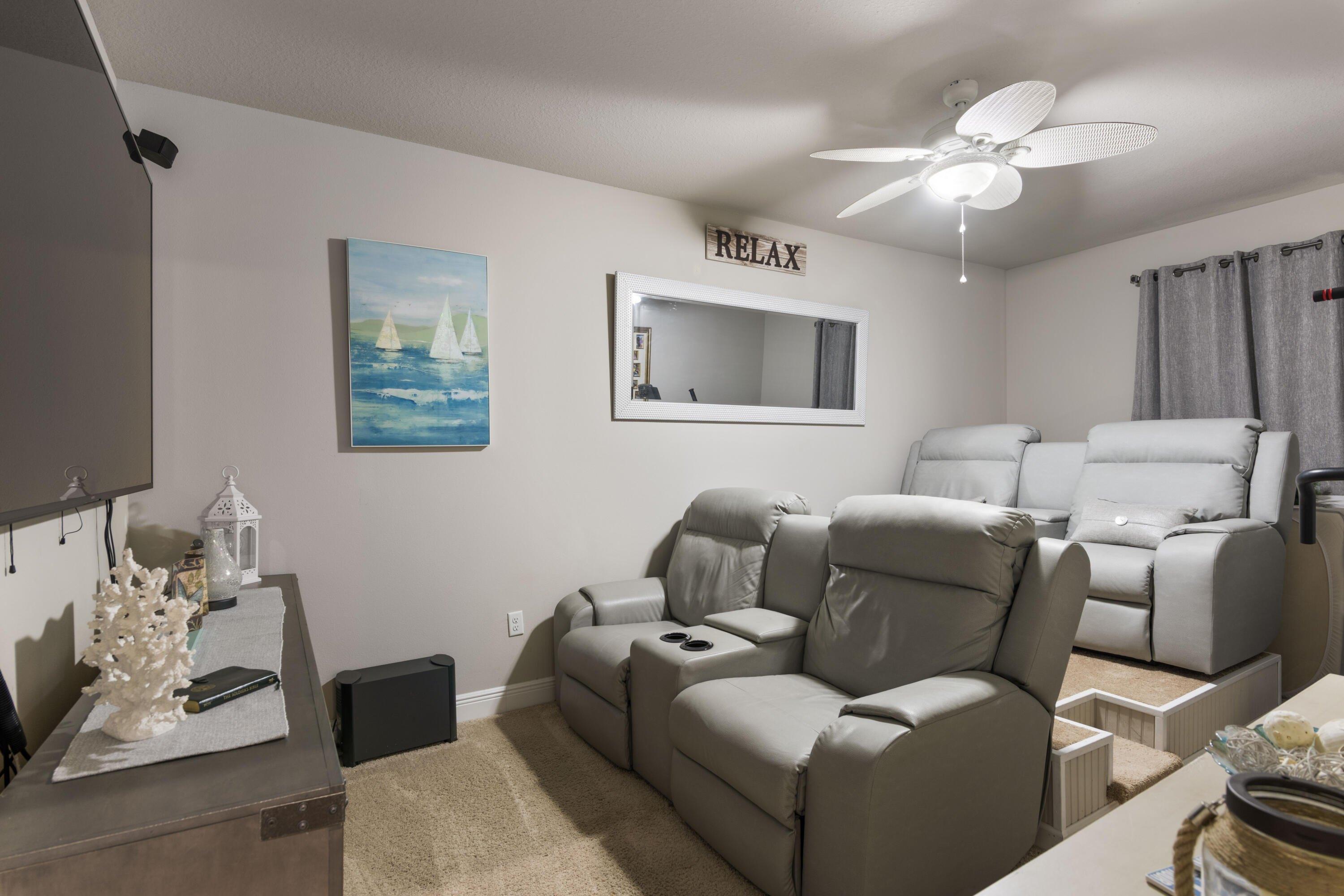 Madiera Dr, Freeport, FL 32439