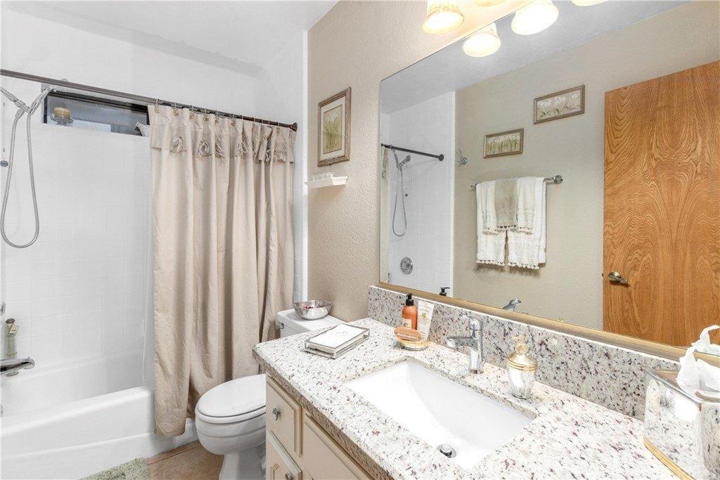 Munsee Rd, Apple Valley, CA 92307