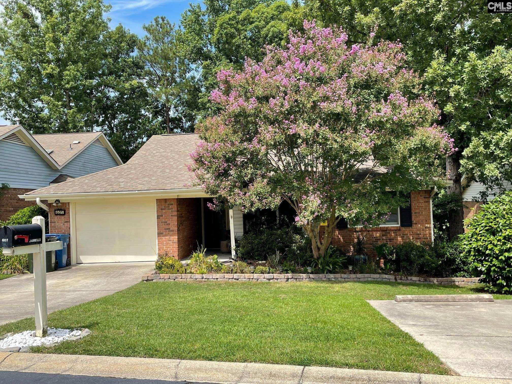 Ashwood Cir, West Columbia, SC 29169