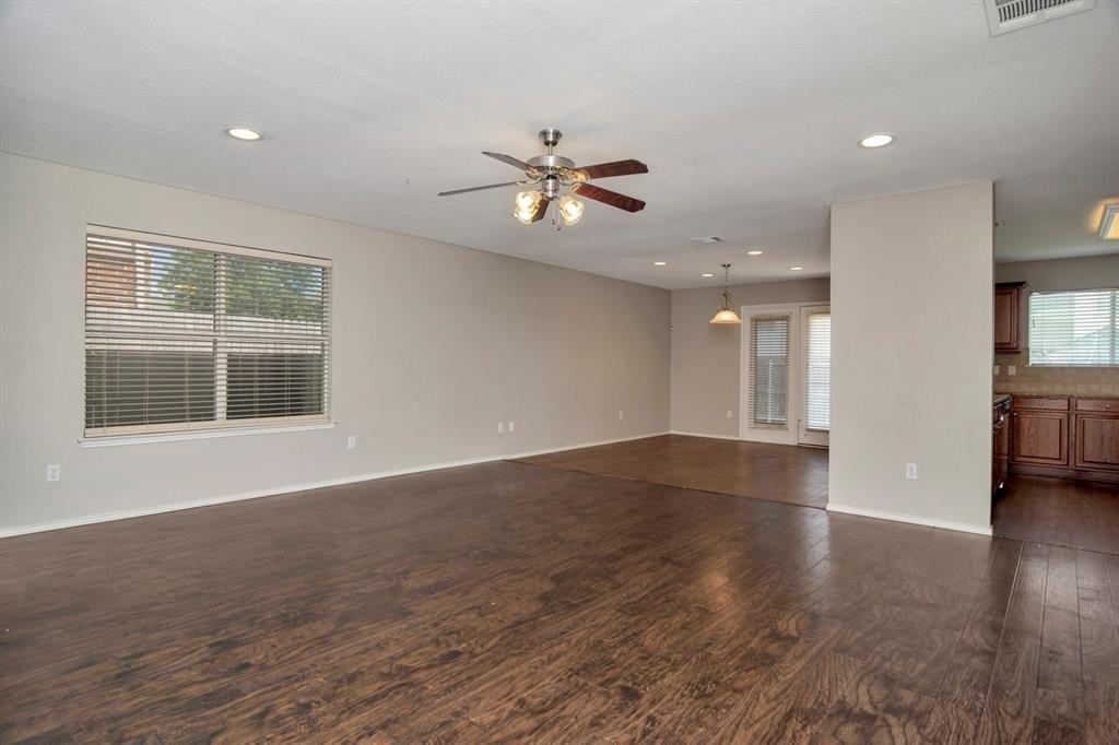 Leaf Hollow Dr, Fort Worth, TX 76244