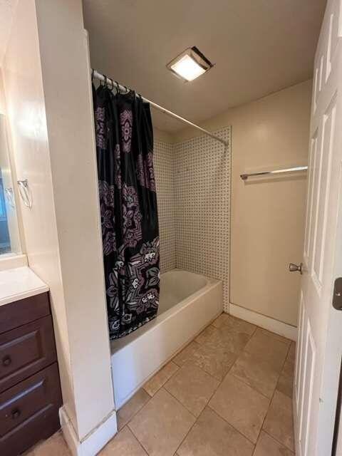 E Mcintosh Rd, Griffin, GA 30223