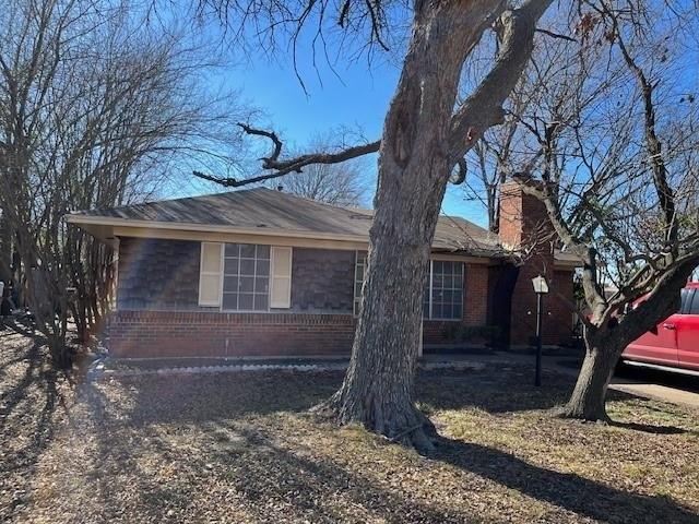 E Chico Dr, Garland, TX 75041