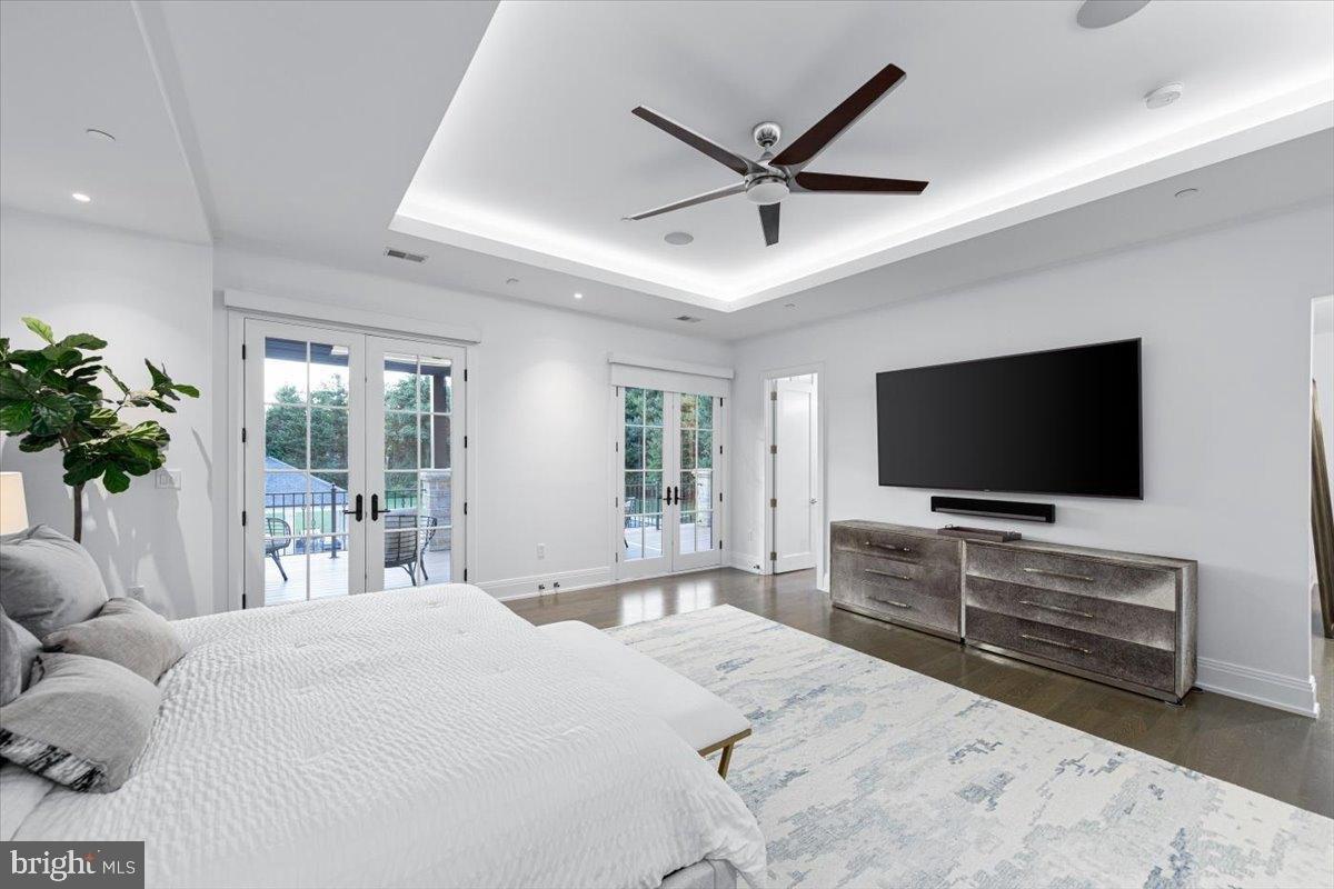 Holly Leaf Ln, Bethesda, MD 20817