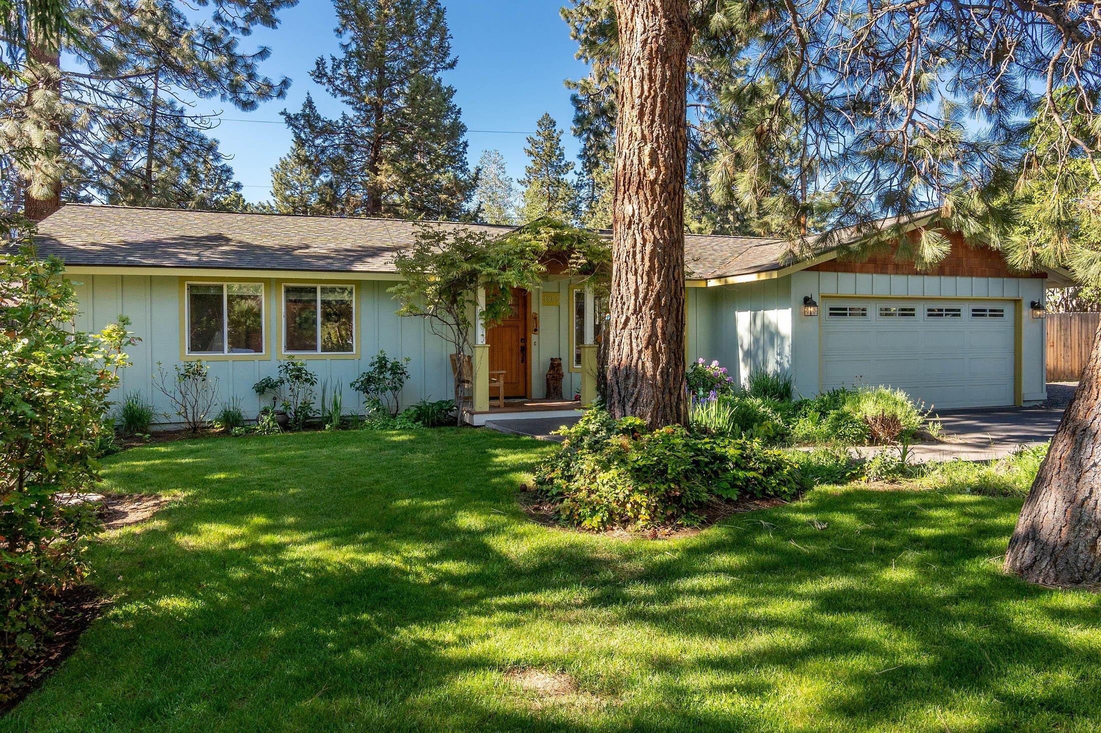 Se Pitts Dr, Bend, OR 97702