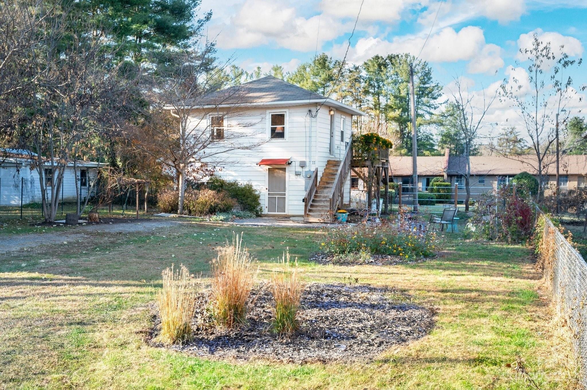 Jeffress Ave, Asheville, NC 28803
