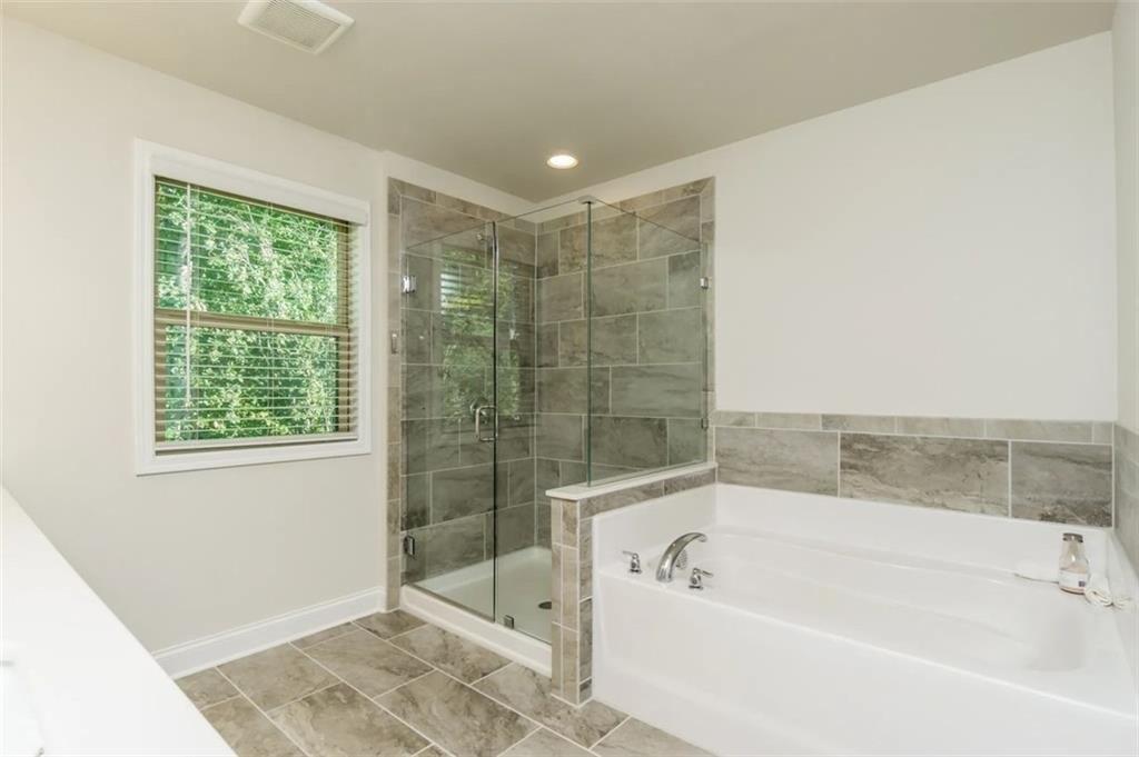 Jonquil Spring Rd, Woodstock, GA 30188