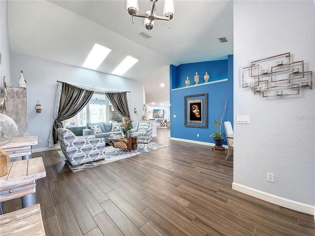 Hidden Lake Dr, Tarpon Springs, FL 34689