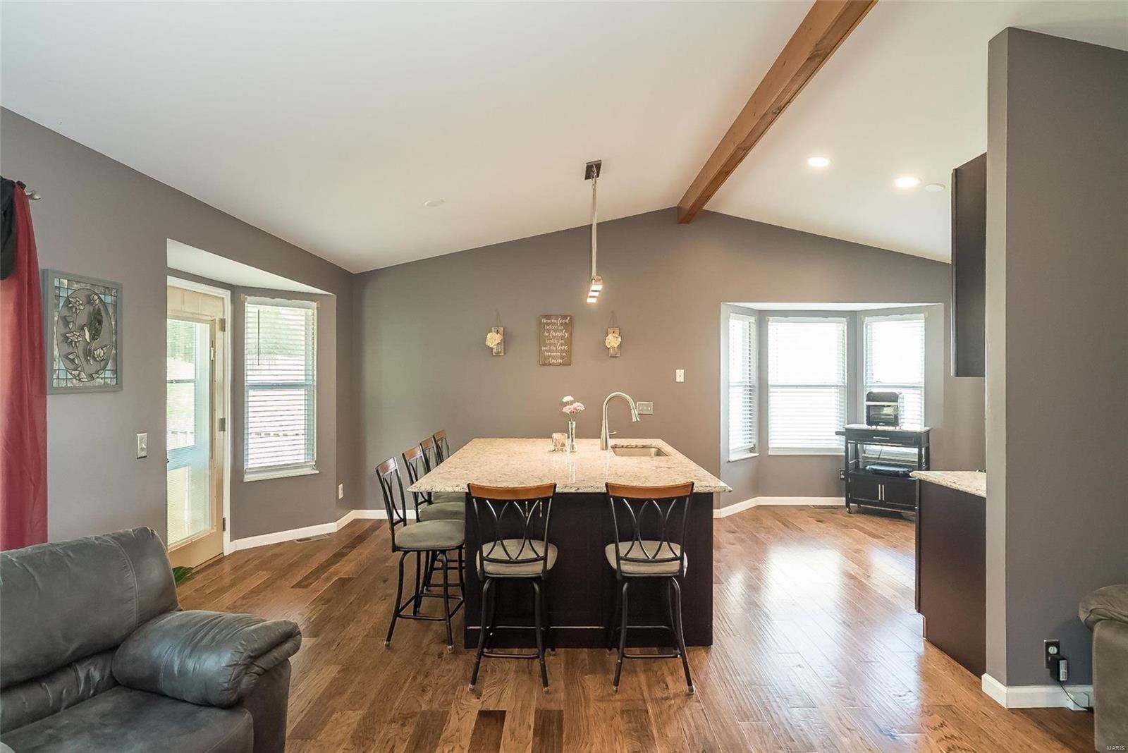 Chervil Dr, Saint Charles, MO 63303