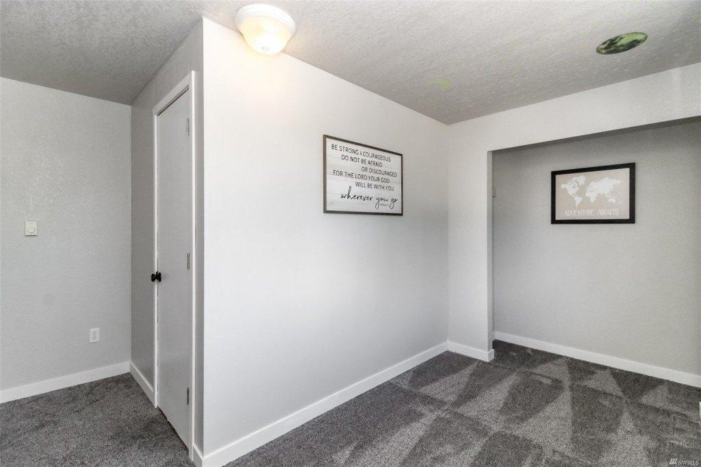 121st St E, Puyallup, WA 98374