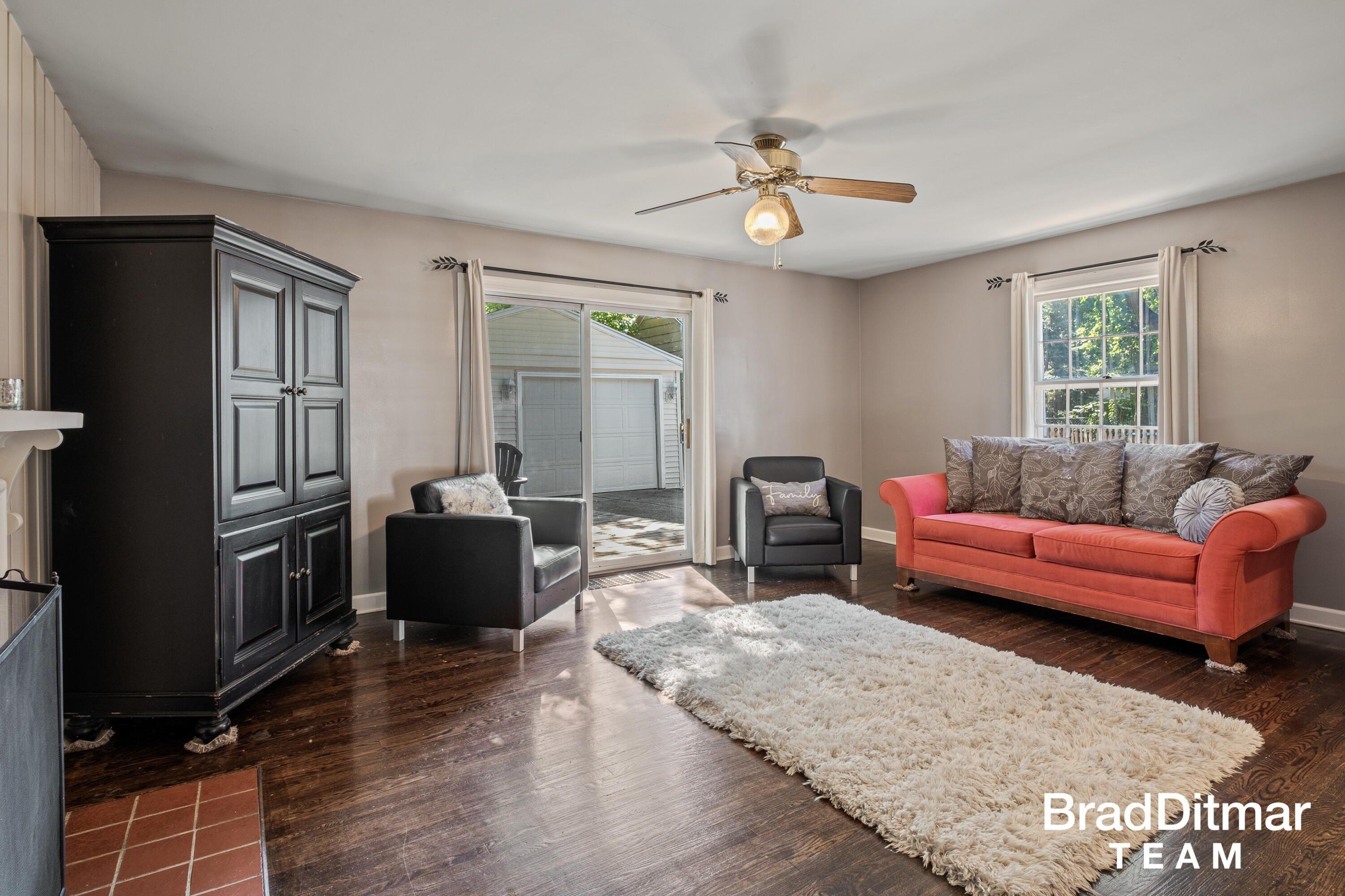 Orchard Ave Se, Grand Rapids, MI 49506