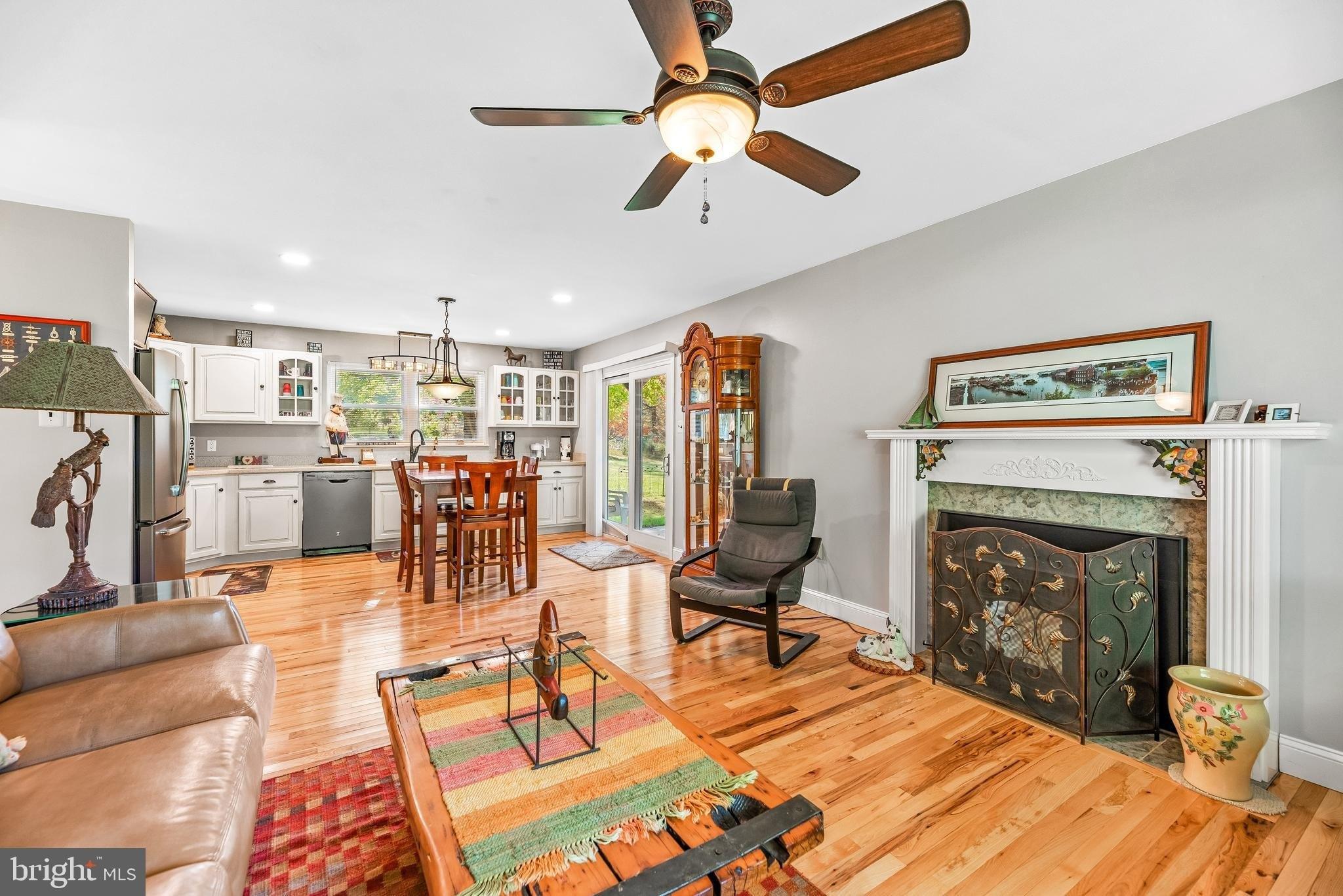 Warren Dr, Huntingtown, MD 20639