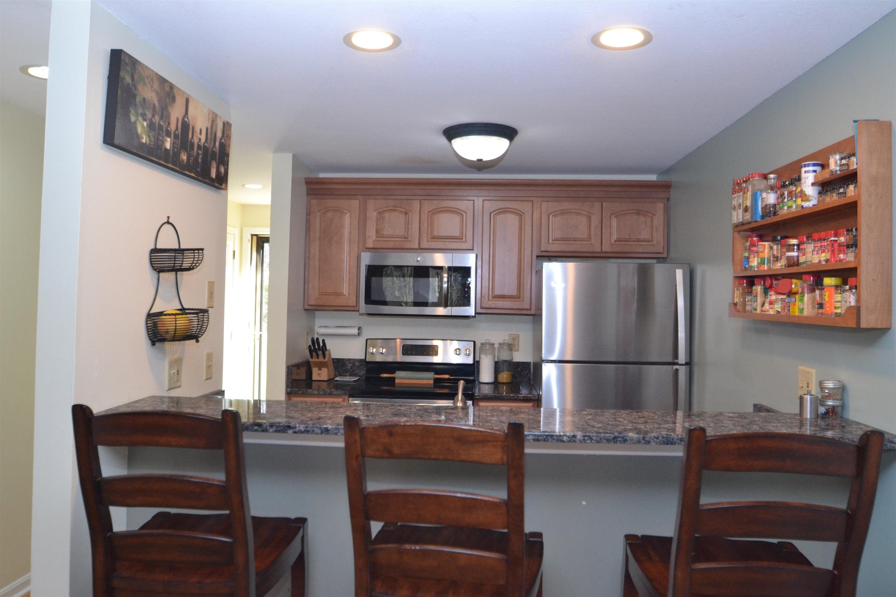 Balmoral Dr, Stratham, NH 03885