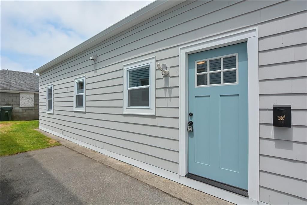 Wood St, Bristol, RI 02809