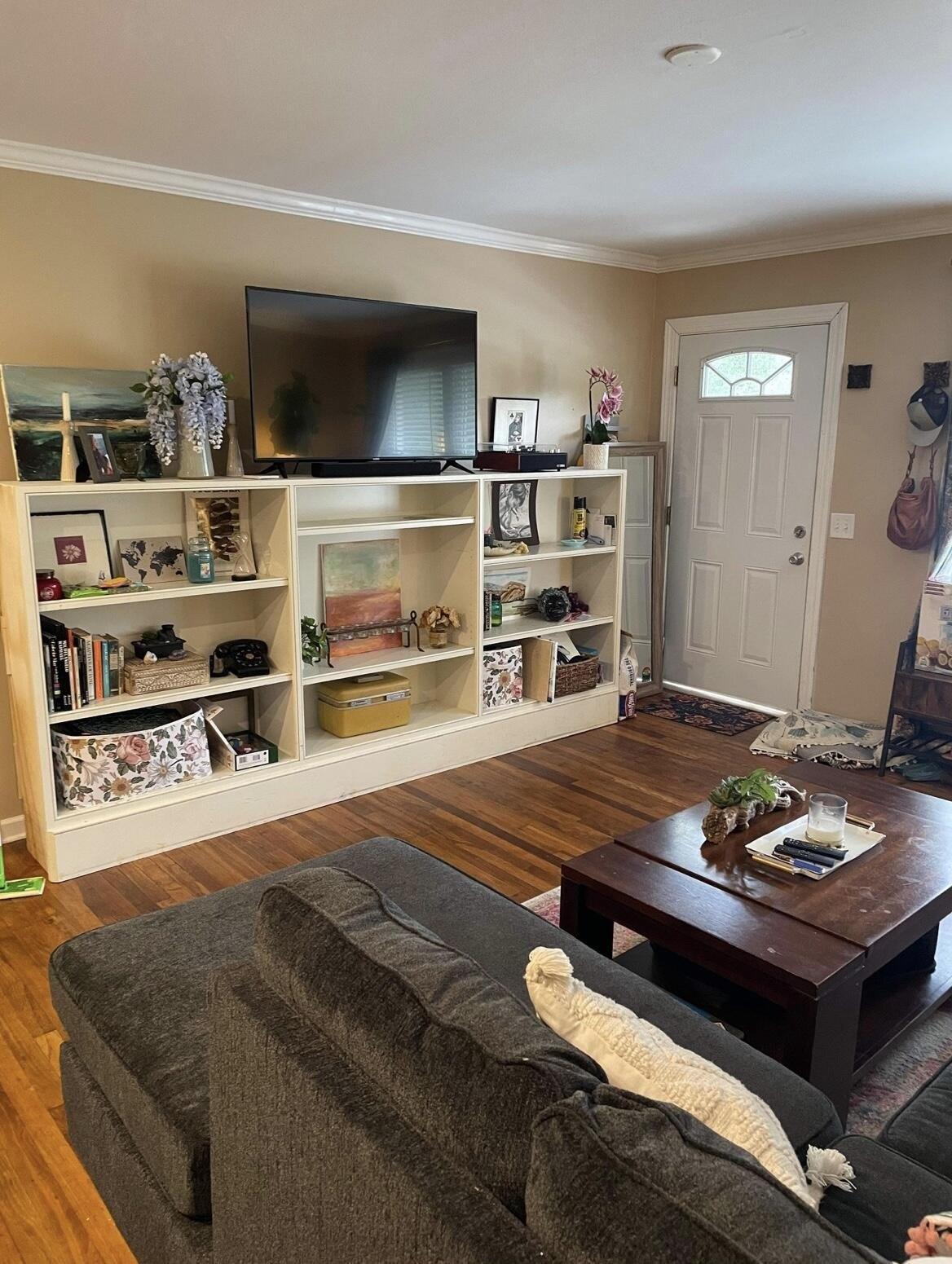 Leonard Dr, Johns Island, SC 29455