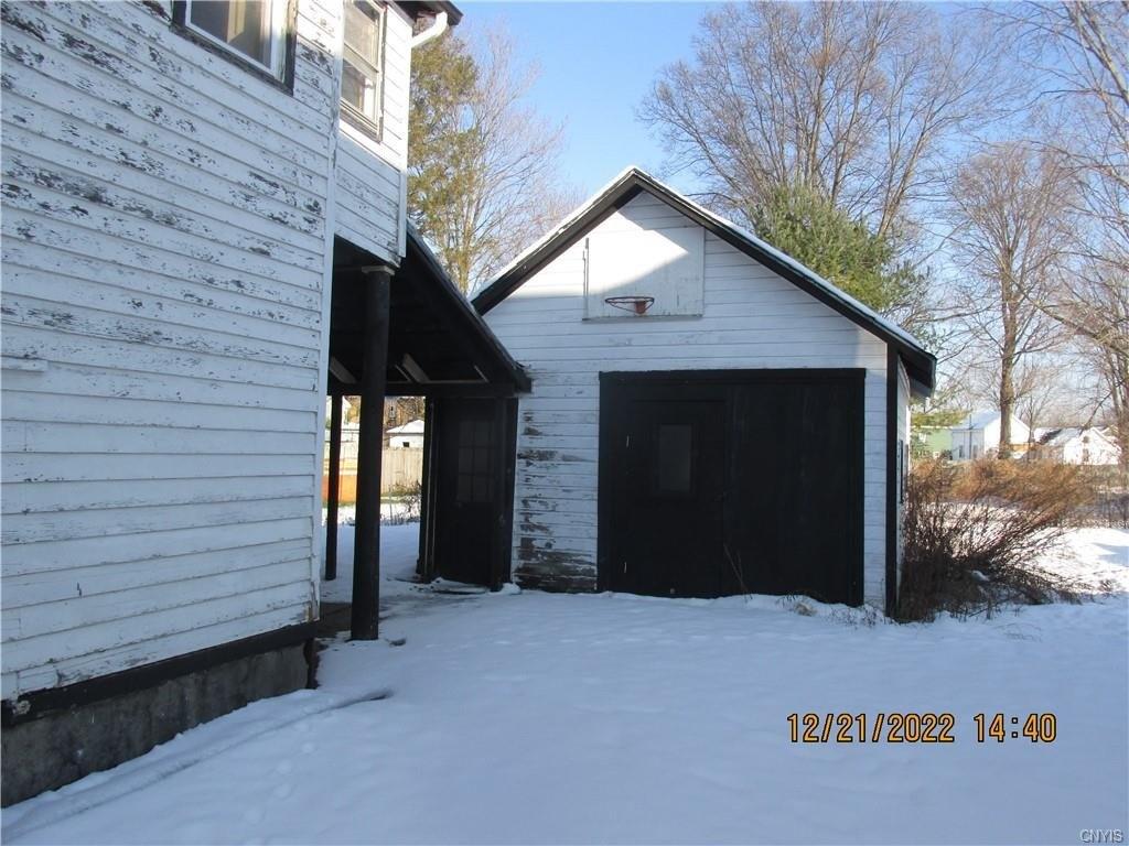 Williams St, Oneida, NY 13421