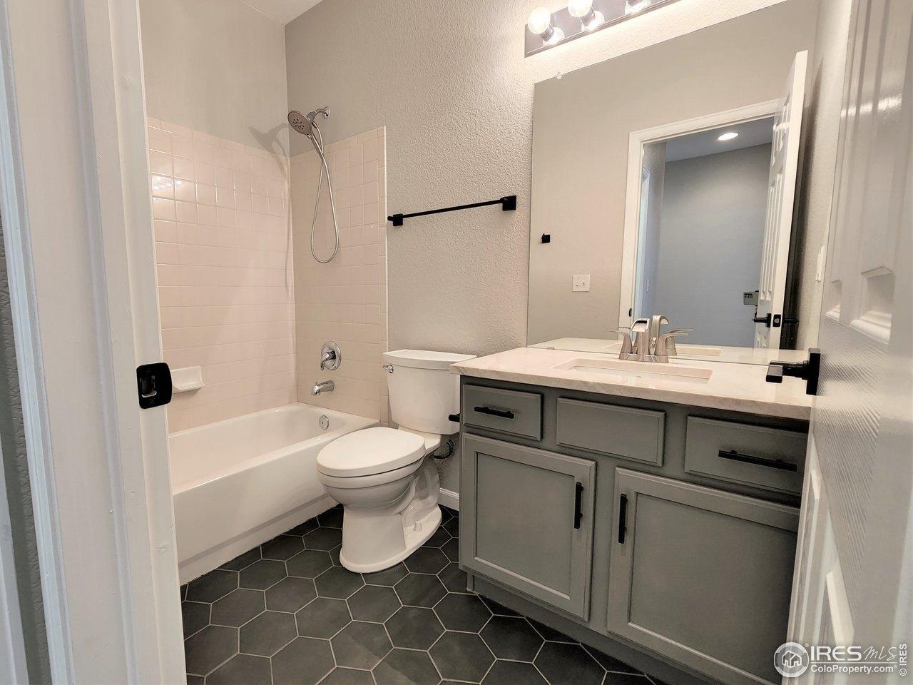 S Winnipeg Cir, Aurora, CO 80016