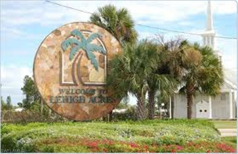 W 5th St, Lehigh Acres, FL 33972