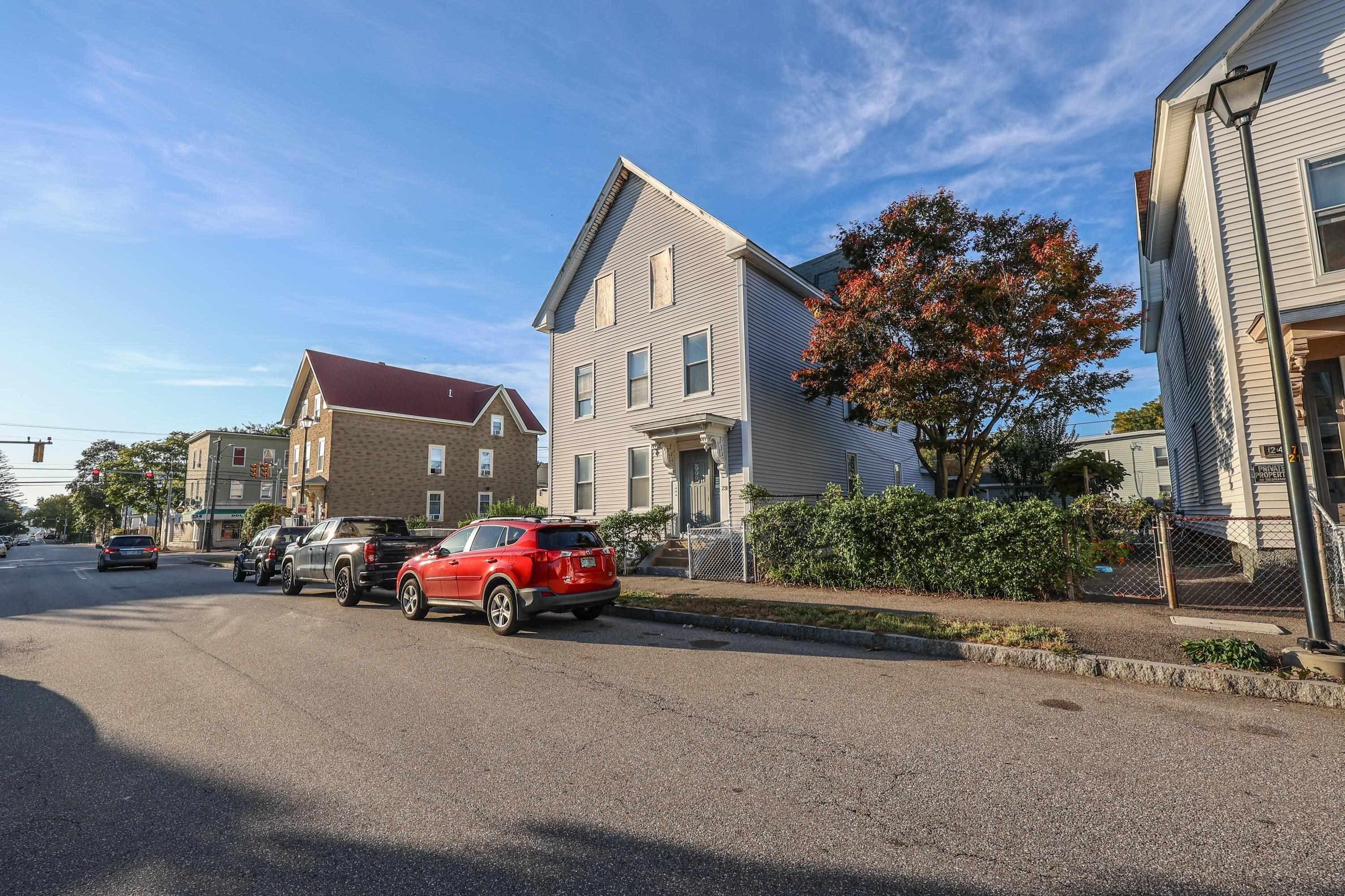 Auburn St, Manchester, NH 03103