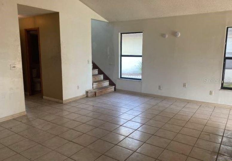 Creekbottom Cir, Orlando, FL 32825