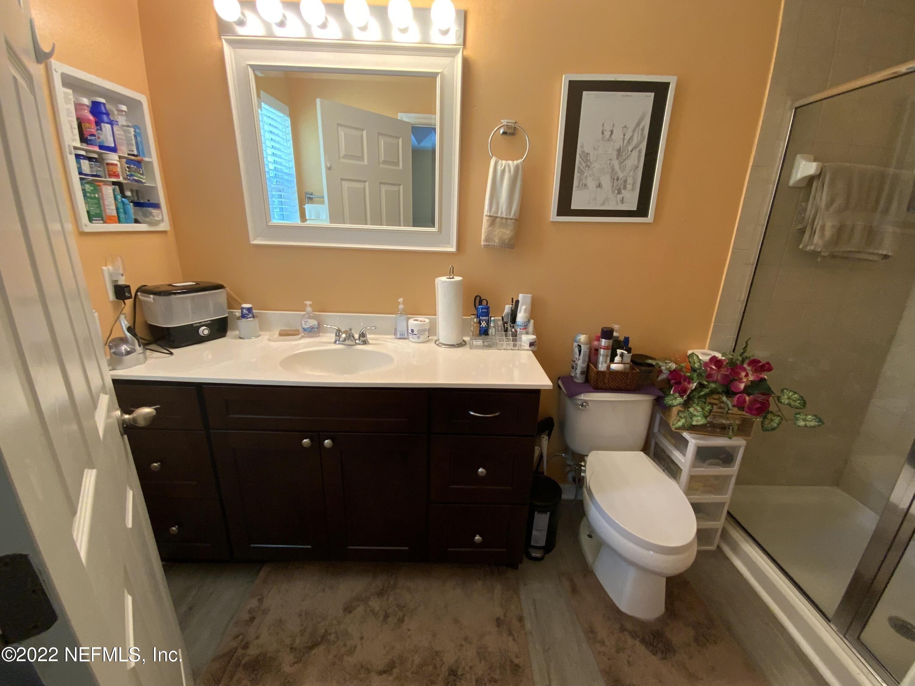 Ribbon Falls Ln, Jacksonville, FL 32244