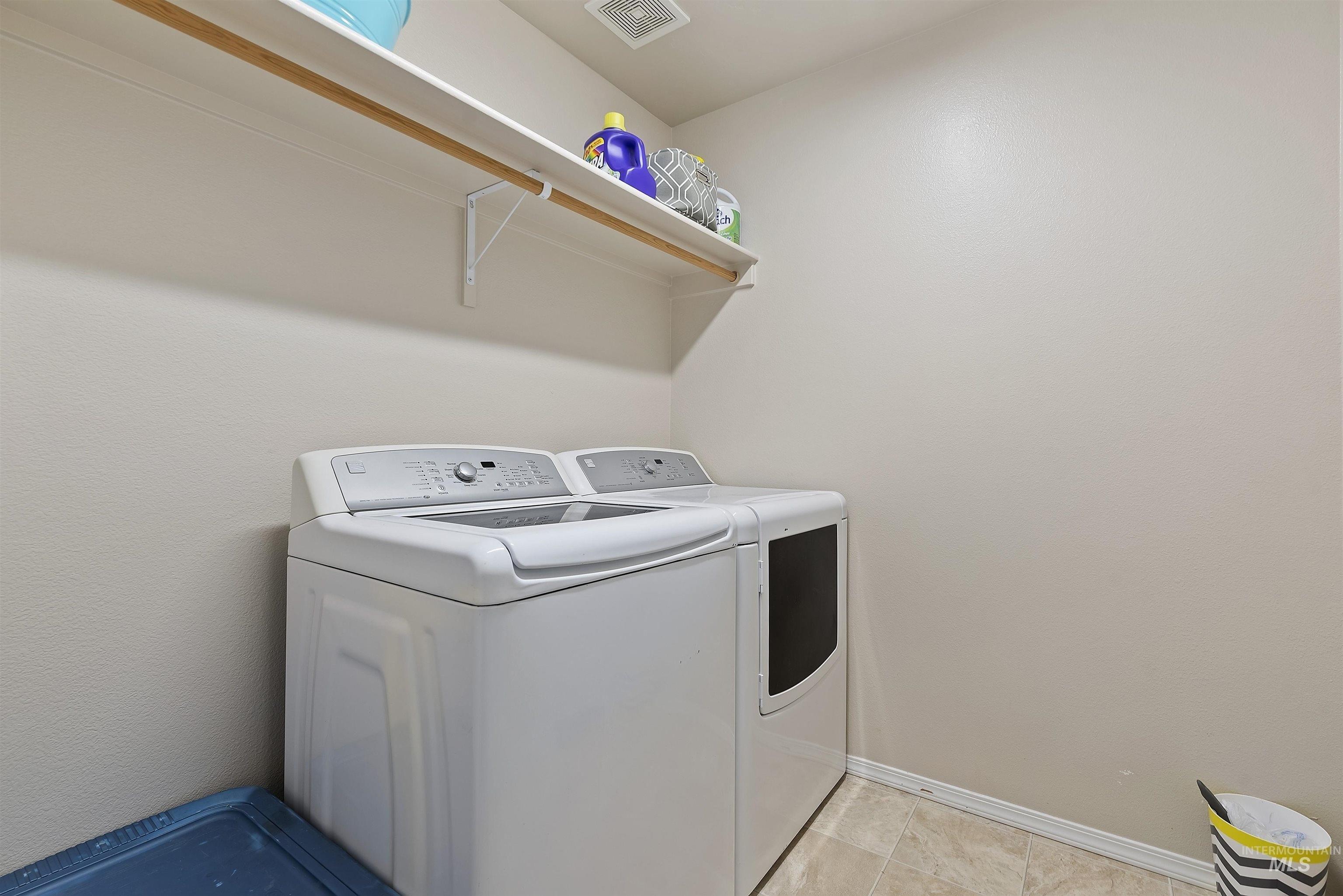 Stowe Way, Caldwell, ID 83605