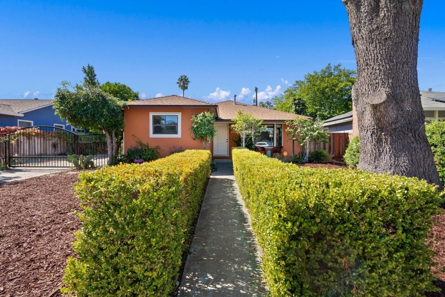 Richmond Ave, San Jose, CA 95128