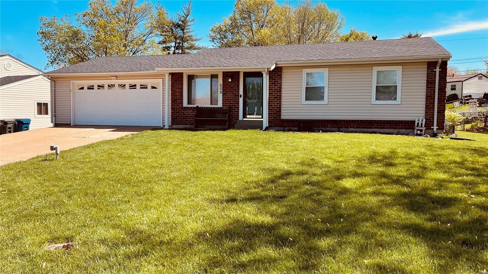 Mount Vernon Dr, Arnold, MO 63010