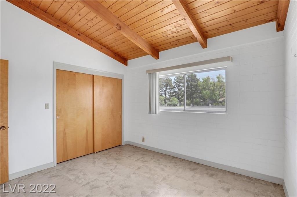 S Pecos Rd, Las Vegas, NV 89120