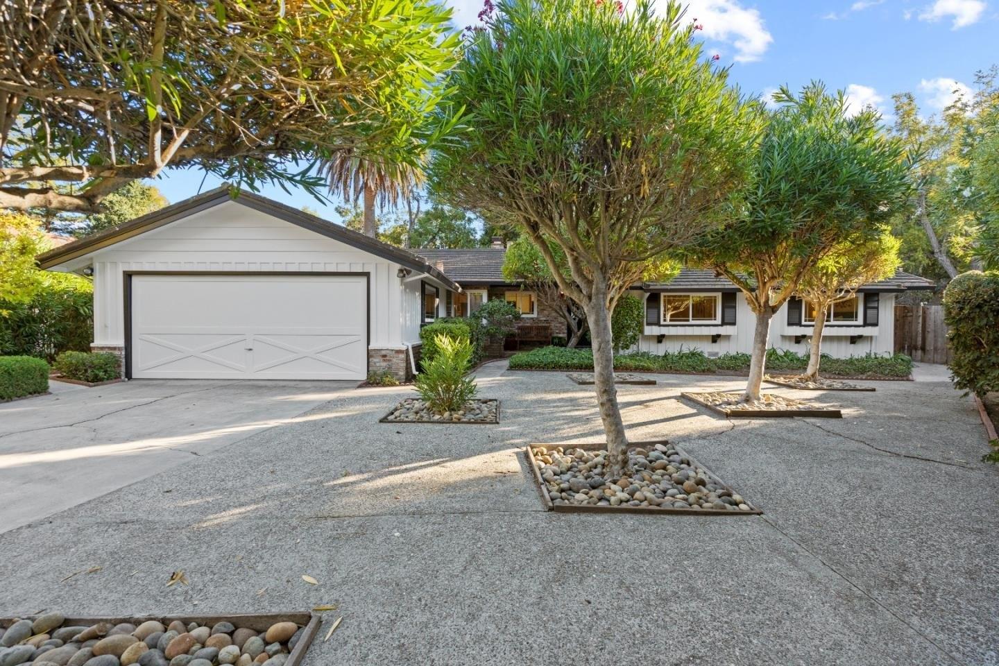 Wakefield Ter, Los Altos, CA 94024