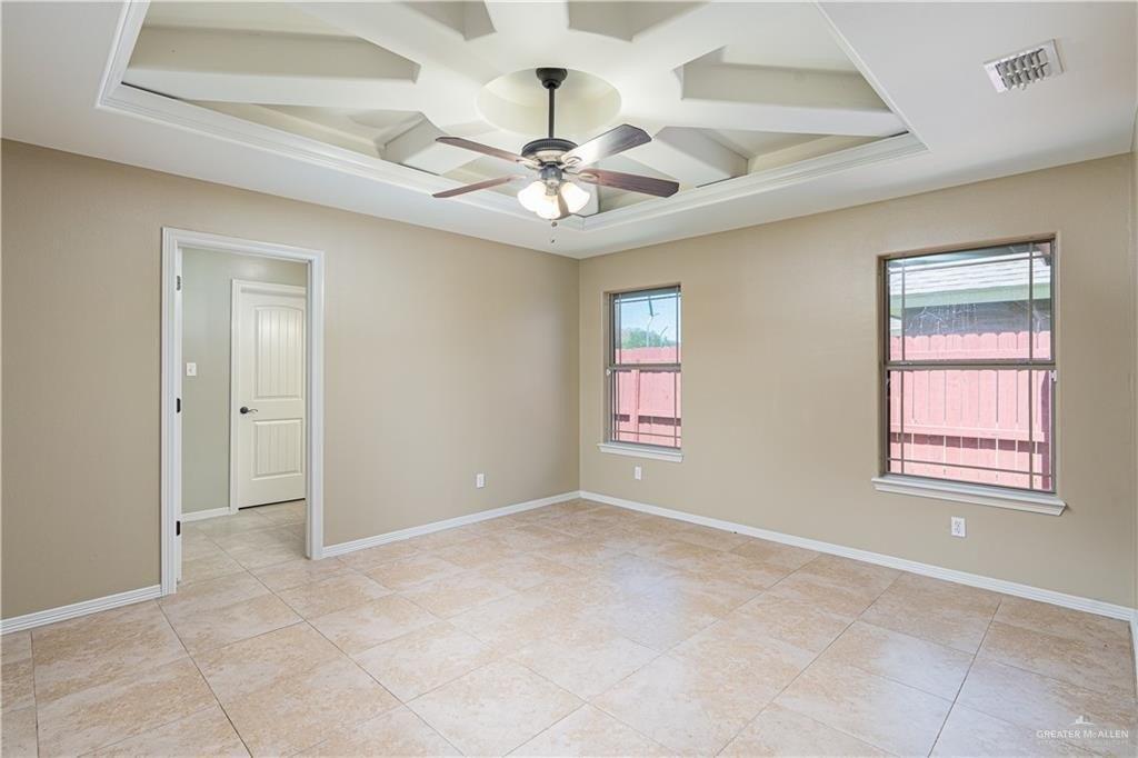 E Azucar Ave, Pharr, TX 78577