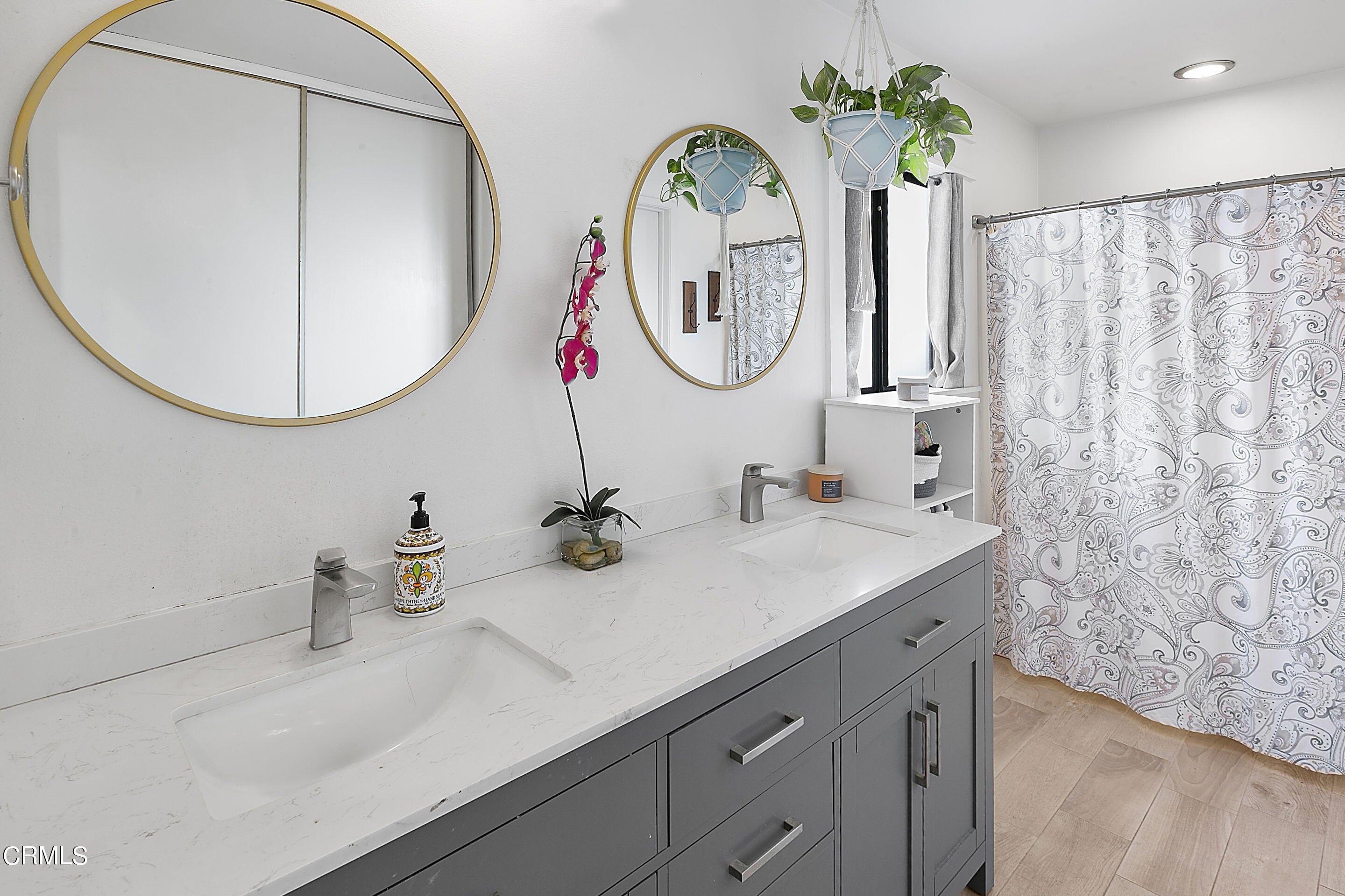 Dracena Ave, Moorpark, CA 93021