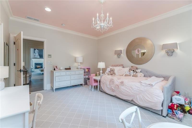 Lanier Dr Ne, Brookhaven, GA 30319