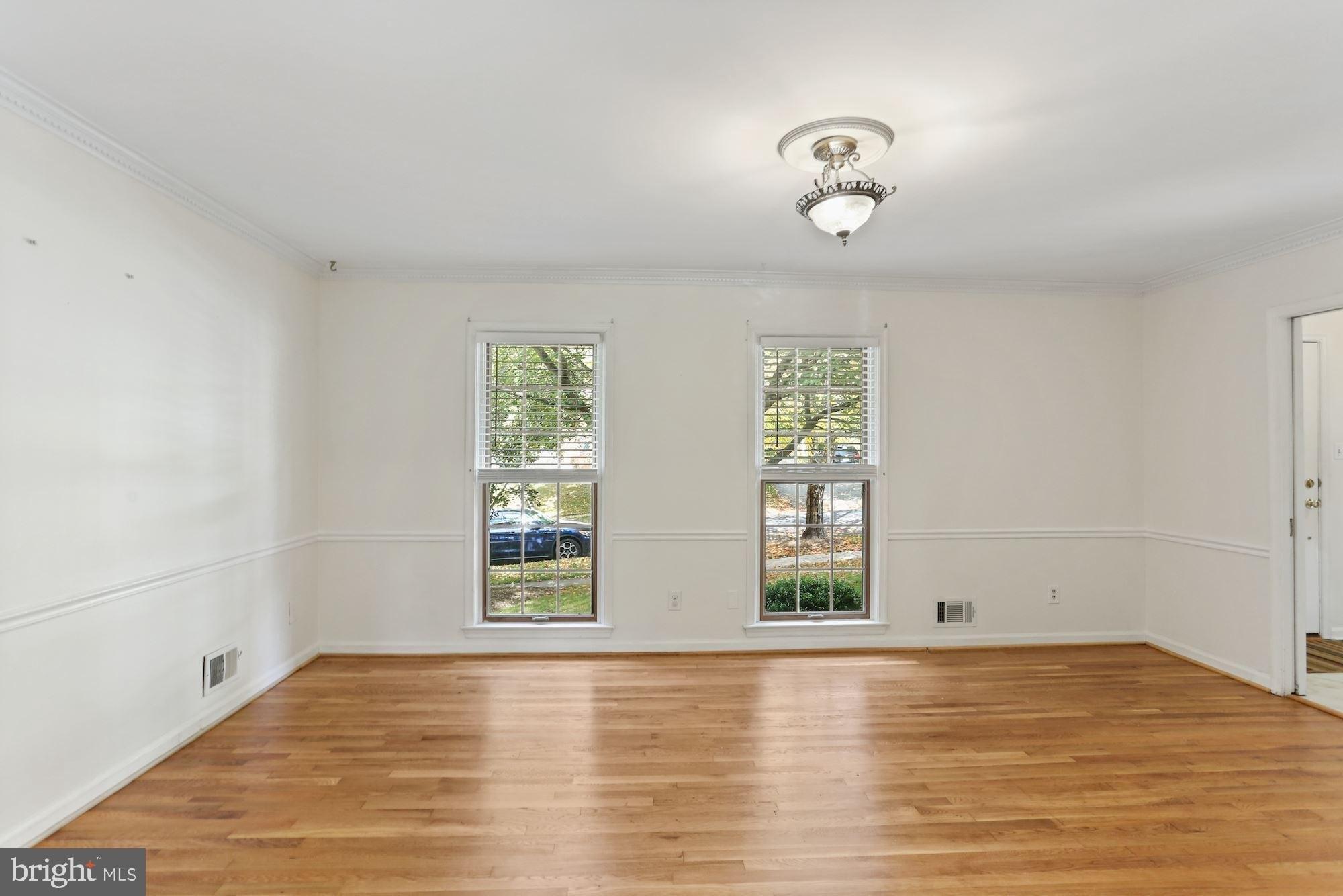 Butternut Dr, Rockville, MD 20853