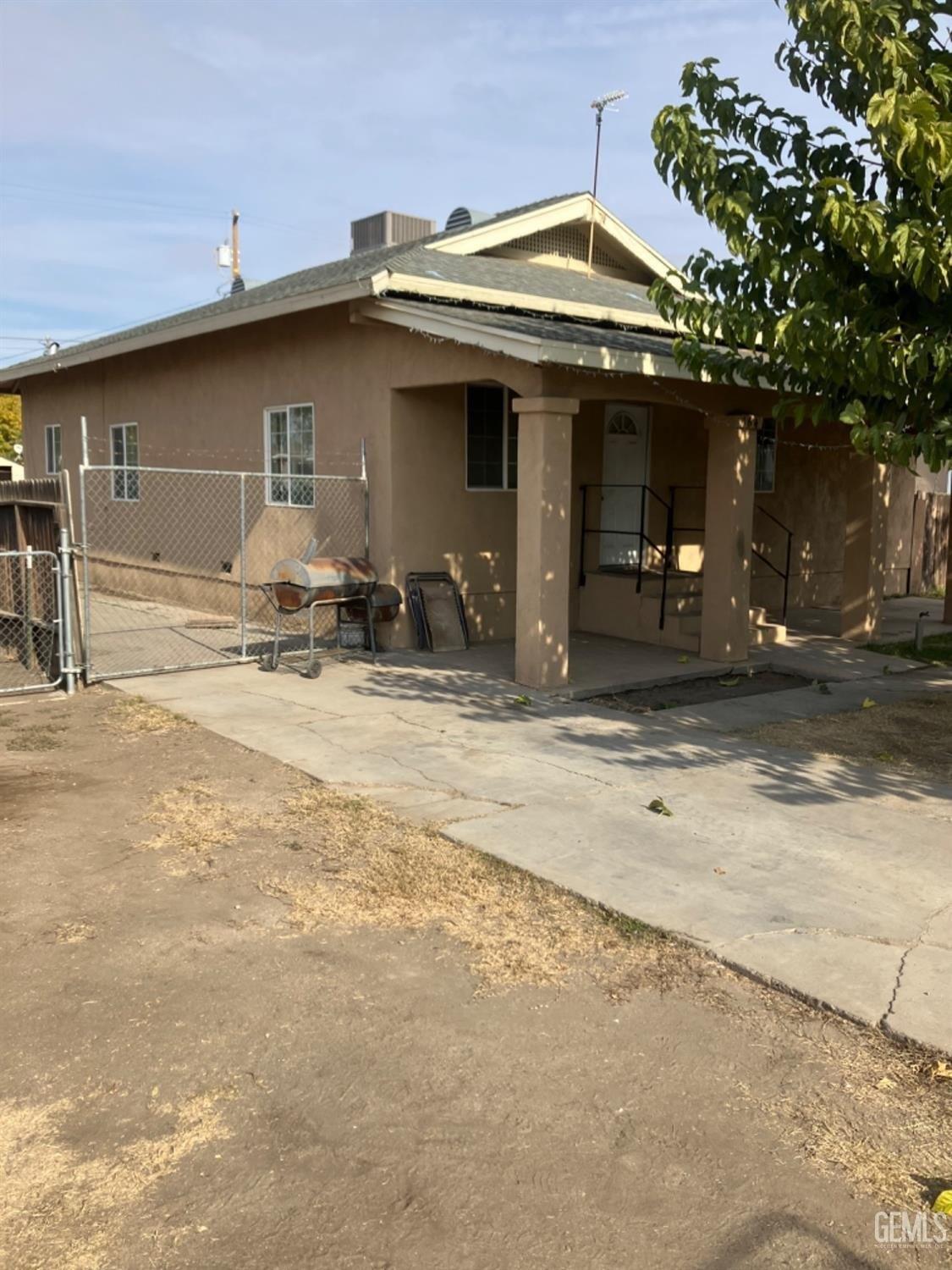 W 2nd St, Buttonwillow, CA 93206
