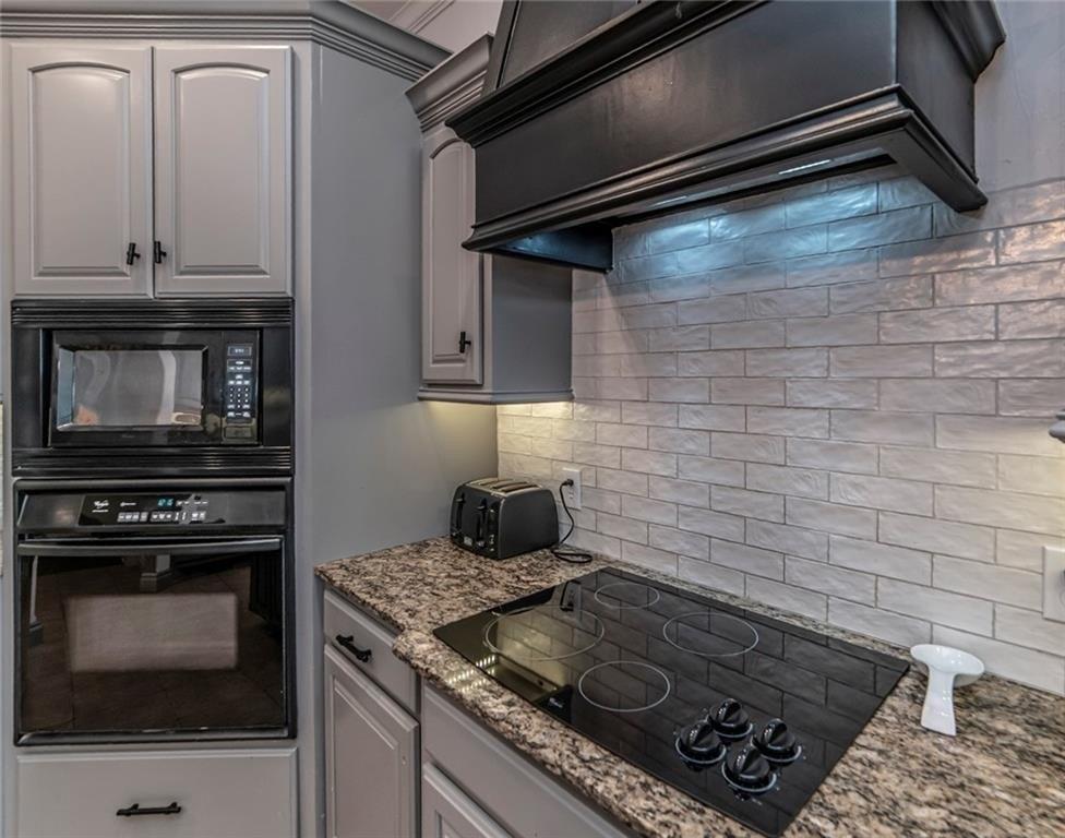 Asheforde Pl, Edmond, OK 73034