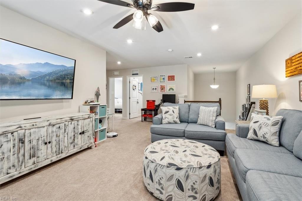 Foxglove Dr, Toano, VA 23168