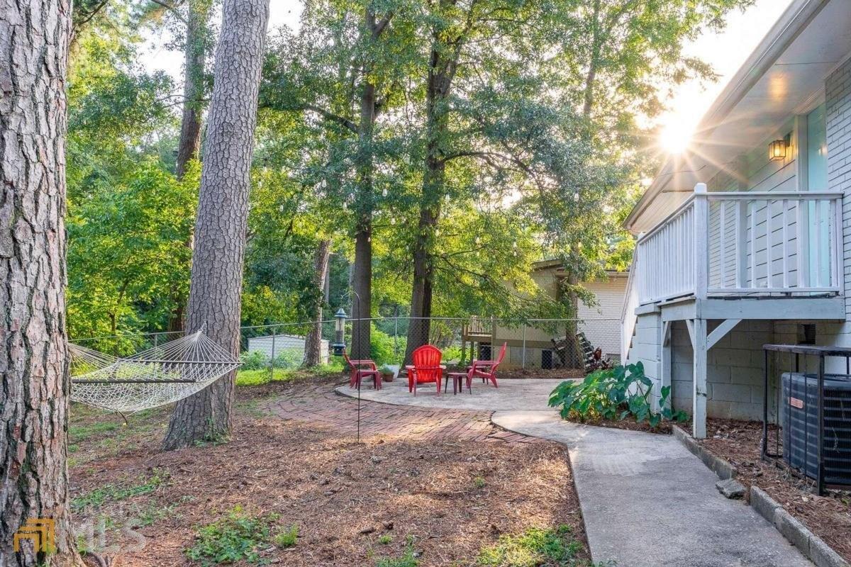 Lilac Ln, Decatur, GA 30032