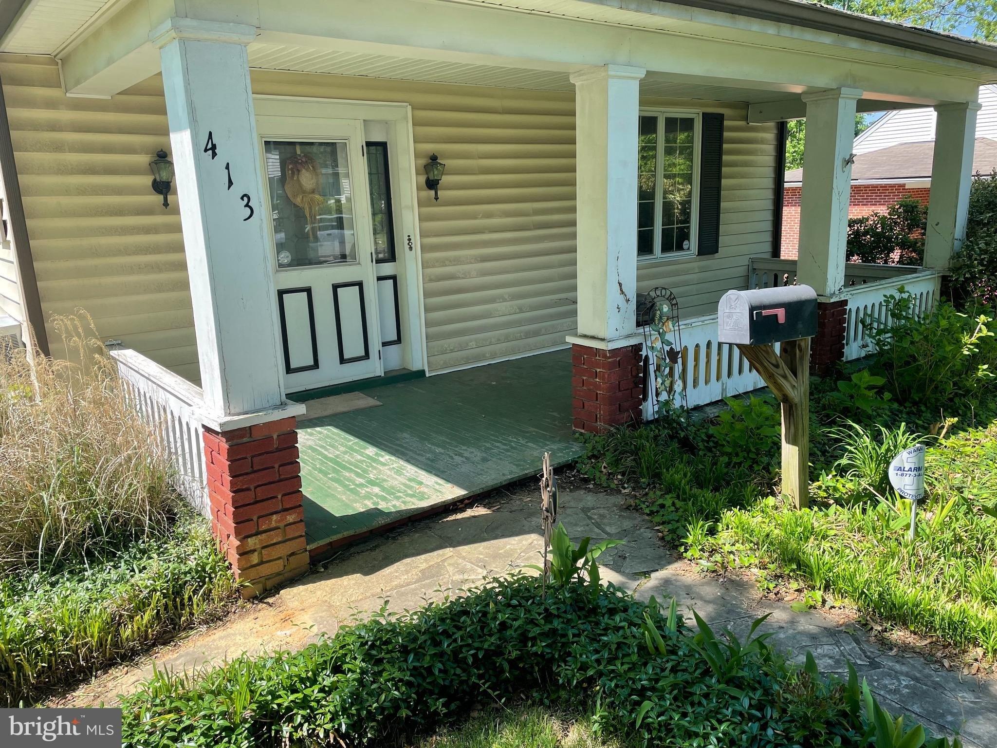Hawthorne Rd, Linthicum Heights, MD 21090