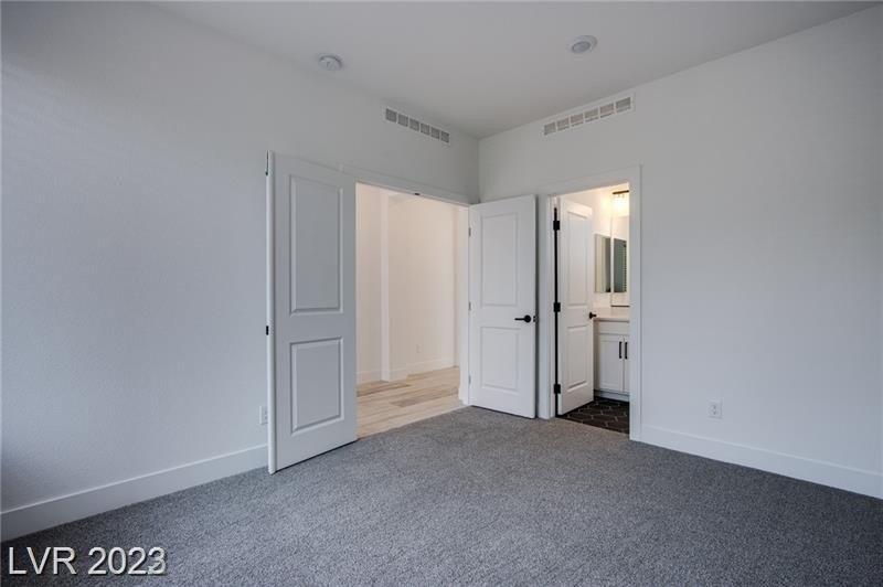 Moss Hill Ave, Las Vegas, NV 89113