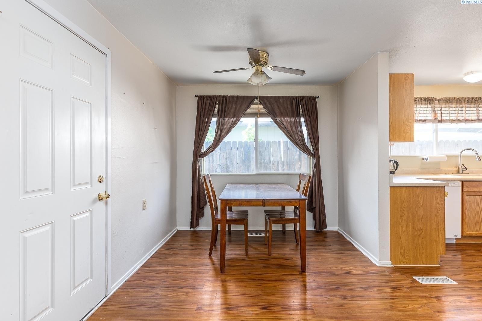 Adams St, Richland, WA 99352