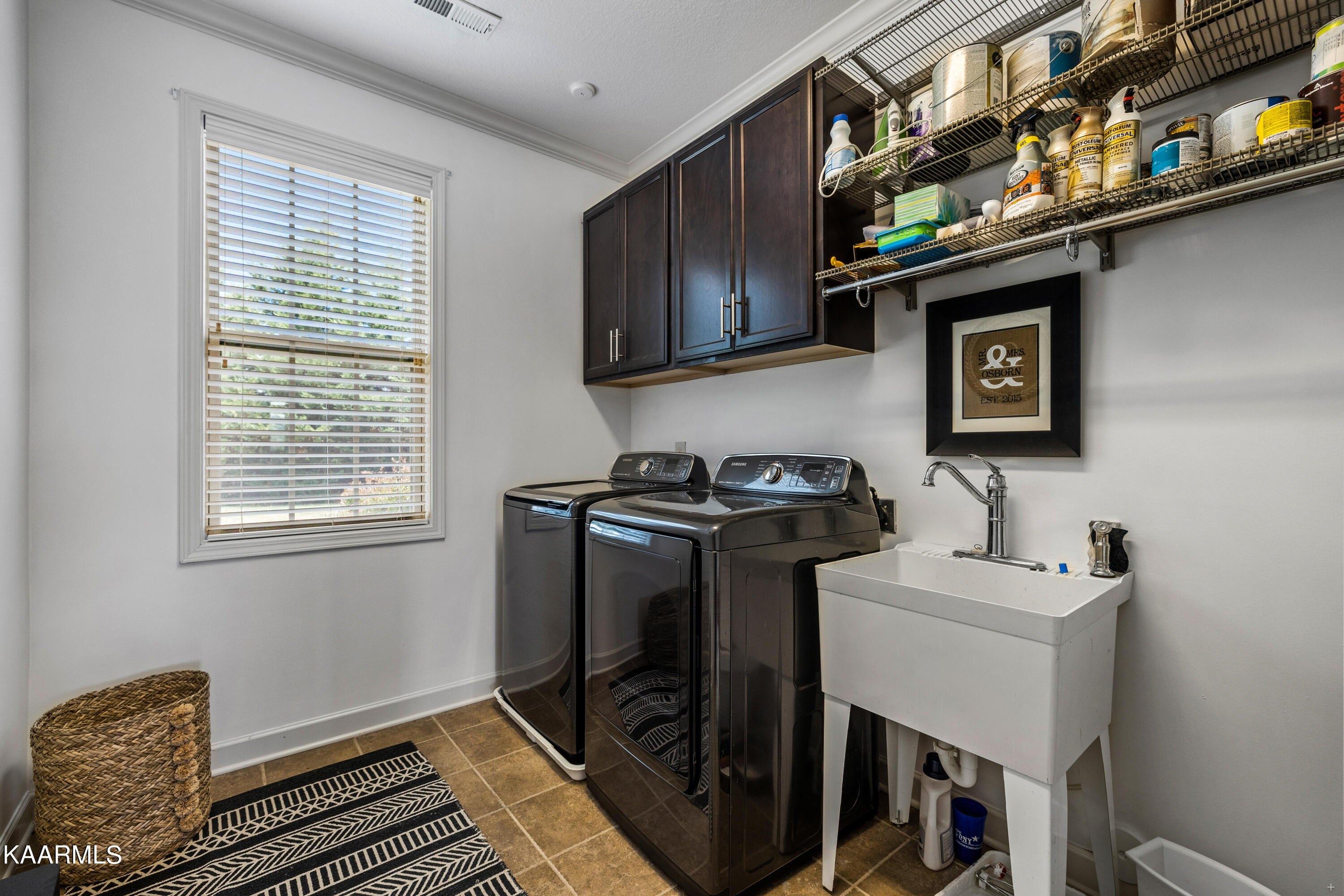 Woodland Ridge Ln, Knoxville, TN 37919