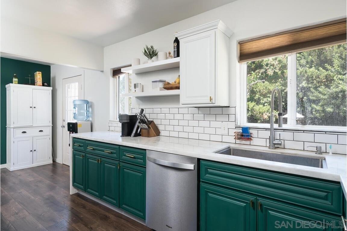 Grape St, San Diego, CA 92105