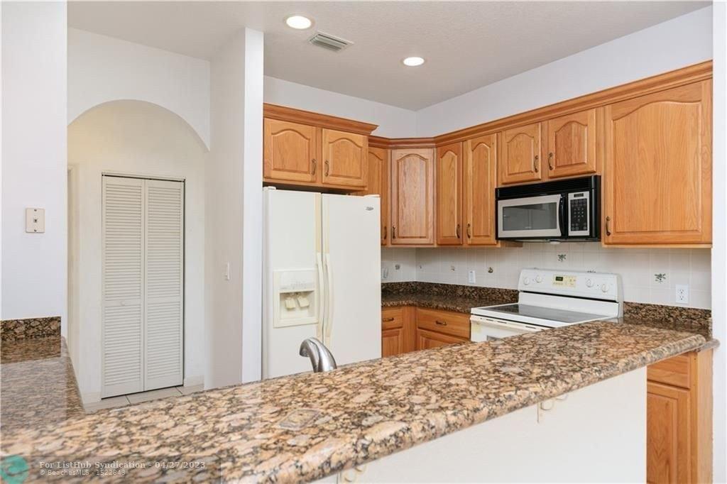 Nw 50th Ter, Coconut Creek, FL 33073