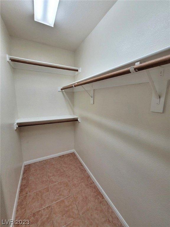 Cambridge Blue Ave, Las Vegas, NV 89147
