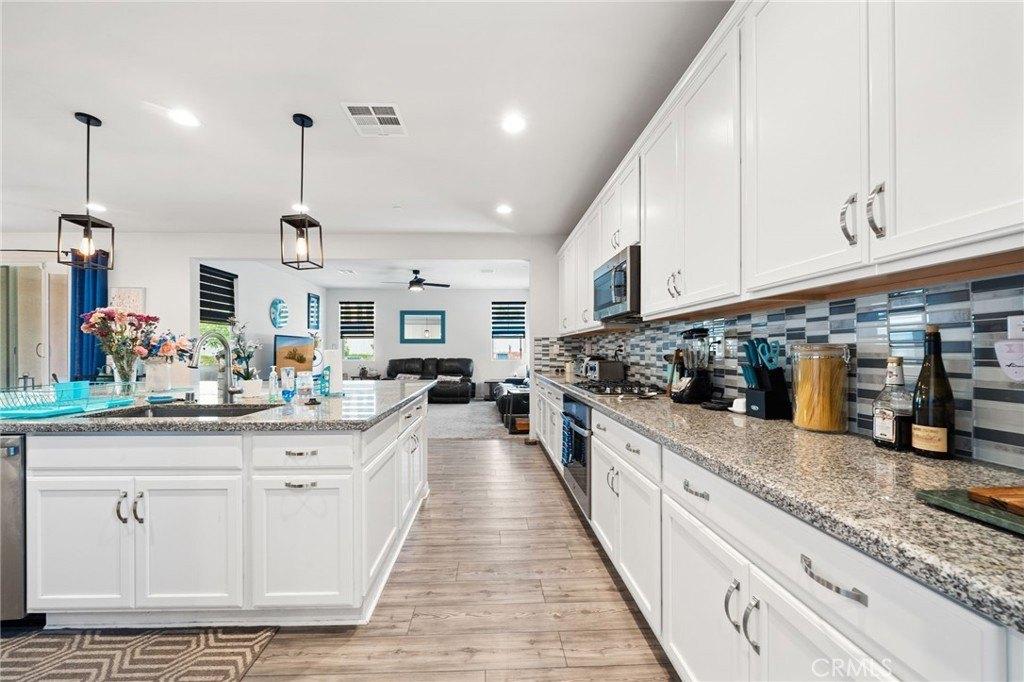 Solvang Ln, Menifee, CA 92584